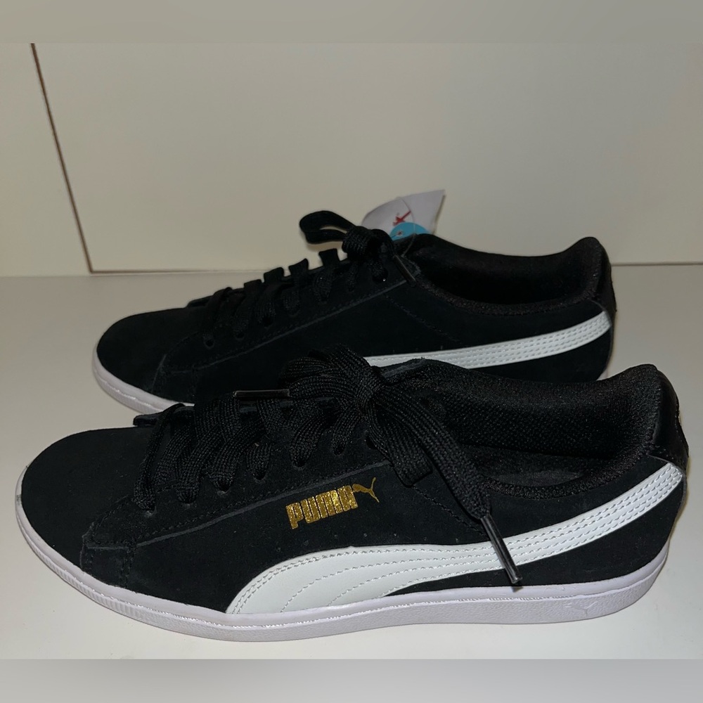 Puma Sneakers